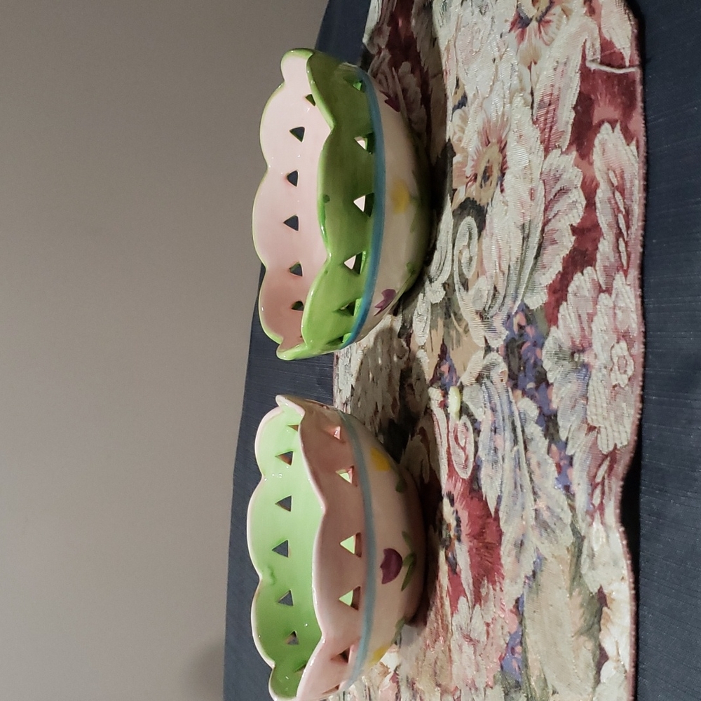 Decorative Easter Bowls. - Picture 2 of 5